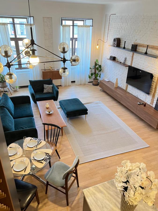Central Luxury Apartament - Chambres d’hôtes Cluj-Napoca