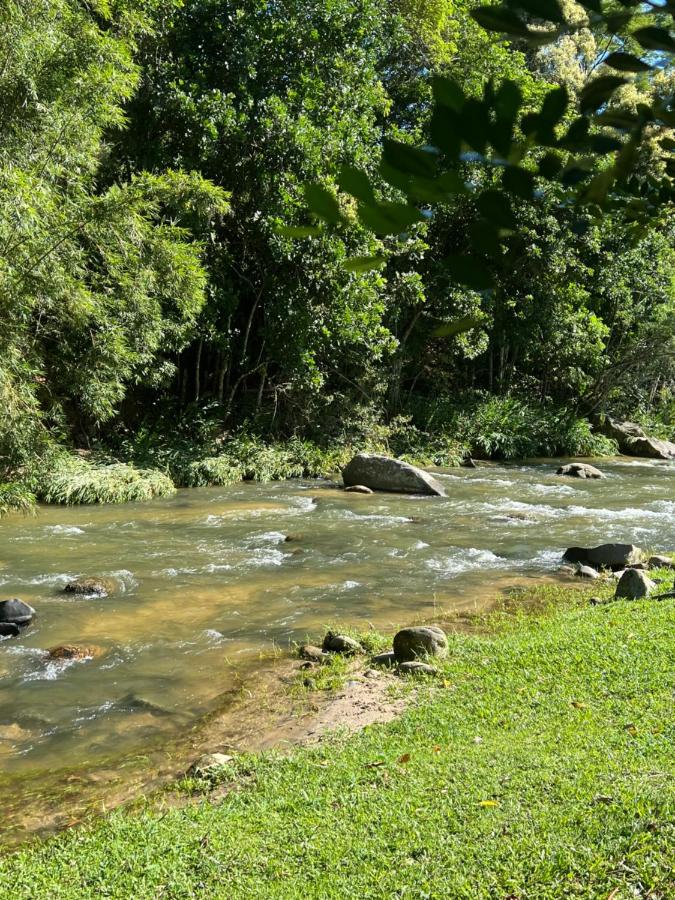 Chalé Sana-rio, seu conforto na serra! - B&B Macaé