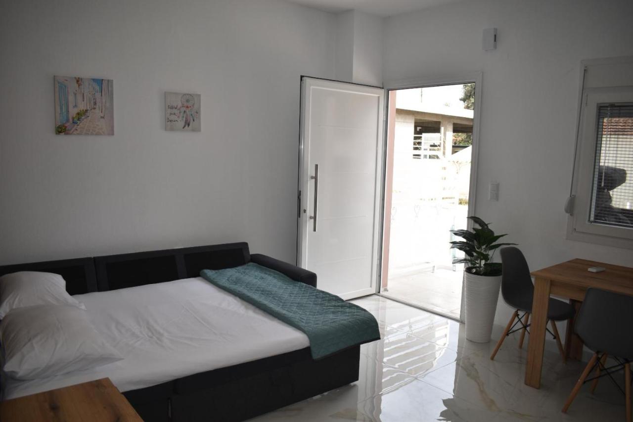 Harmony Apartment in Nea Kallikratia - Ferienwohnung Néa Kallikráteia