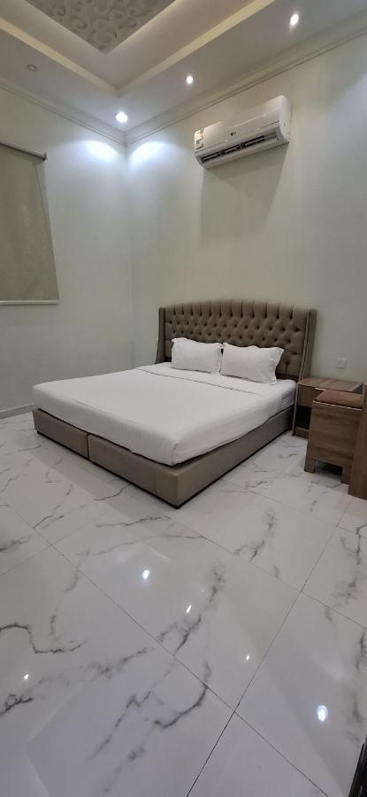 Single Room with Bathroom