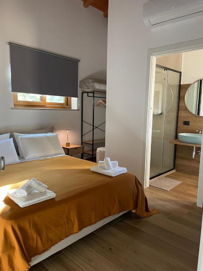 Chambre Double - Vue sur Piscine