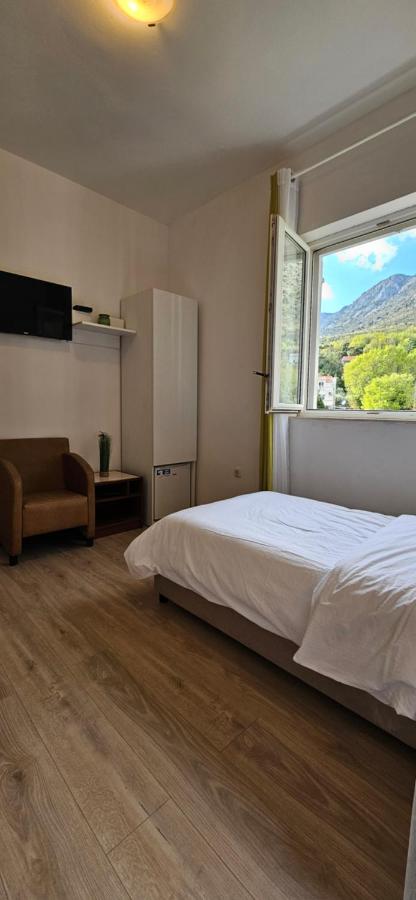 Chambre Simple - Vue sur Jardin