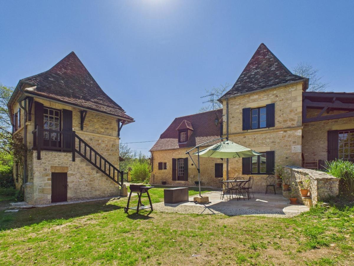 Jolie maison avec jacuzzi pour 8 personnes - Bed and Breakfast Mauzens-et-Miremont