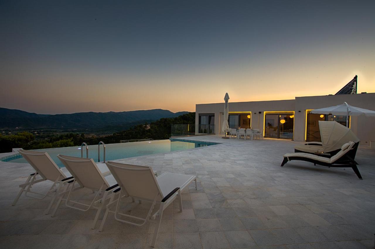 Villa White Pearl - B&B Sarti