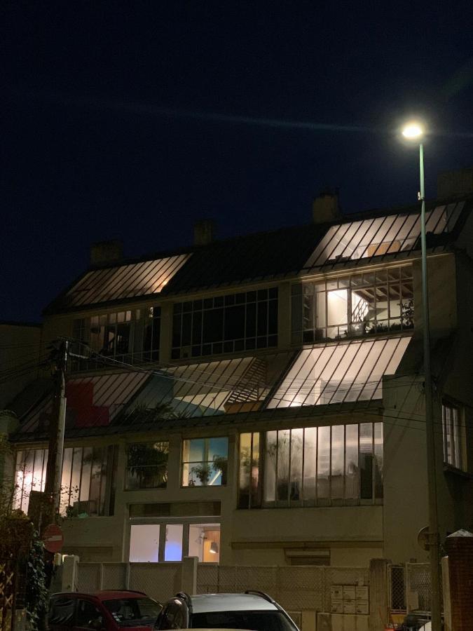 LOFT 2 stations from Paris RER B Laplace - Chambres d’hôtes