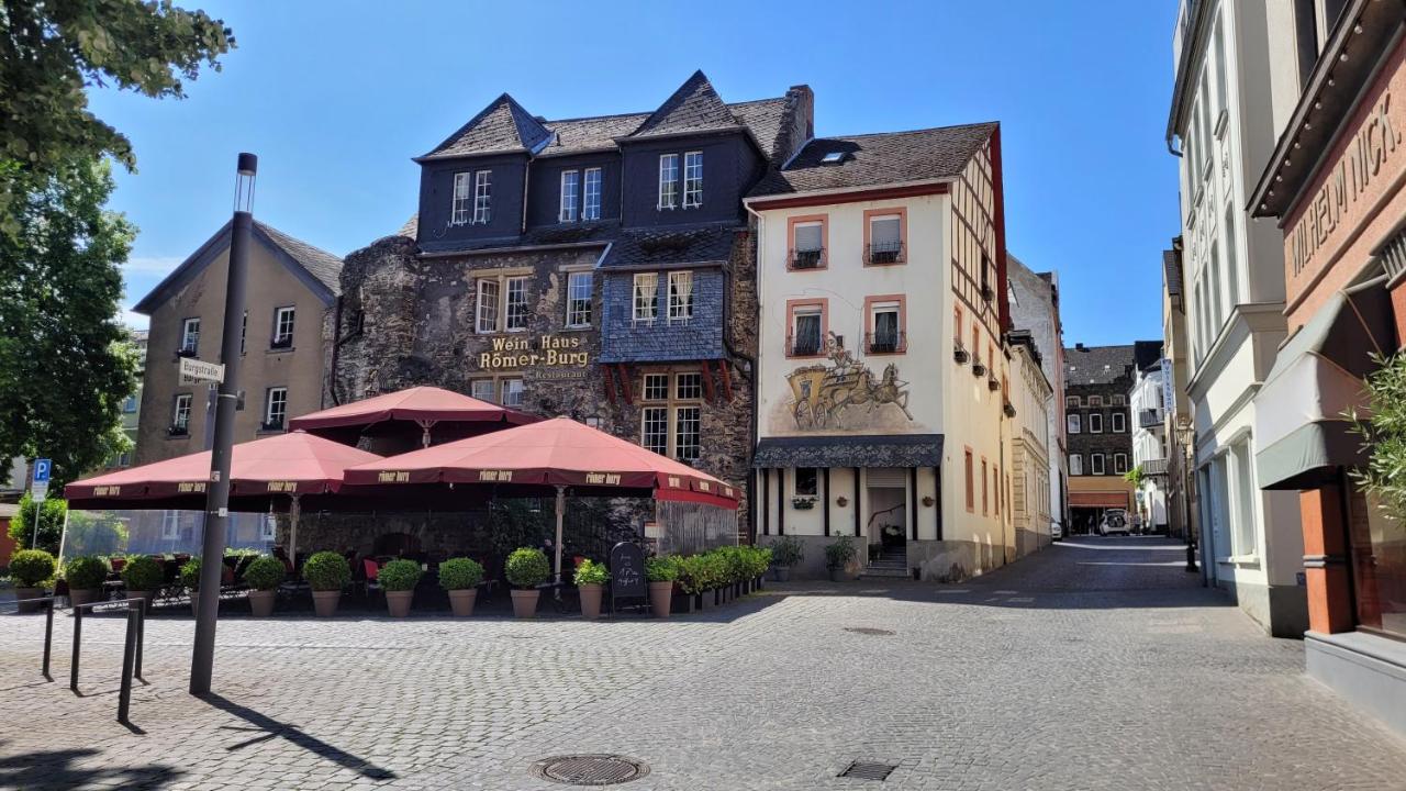 Urlaub am Rhein, Ferienwohnung mit Garten - B&B