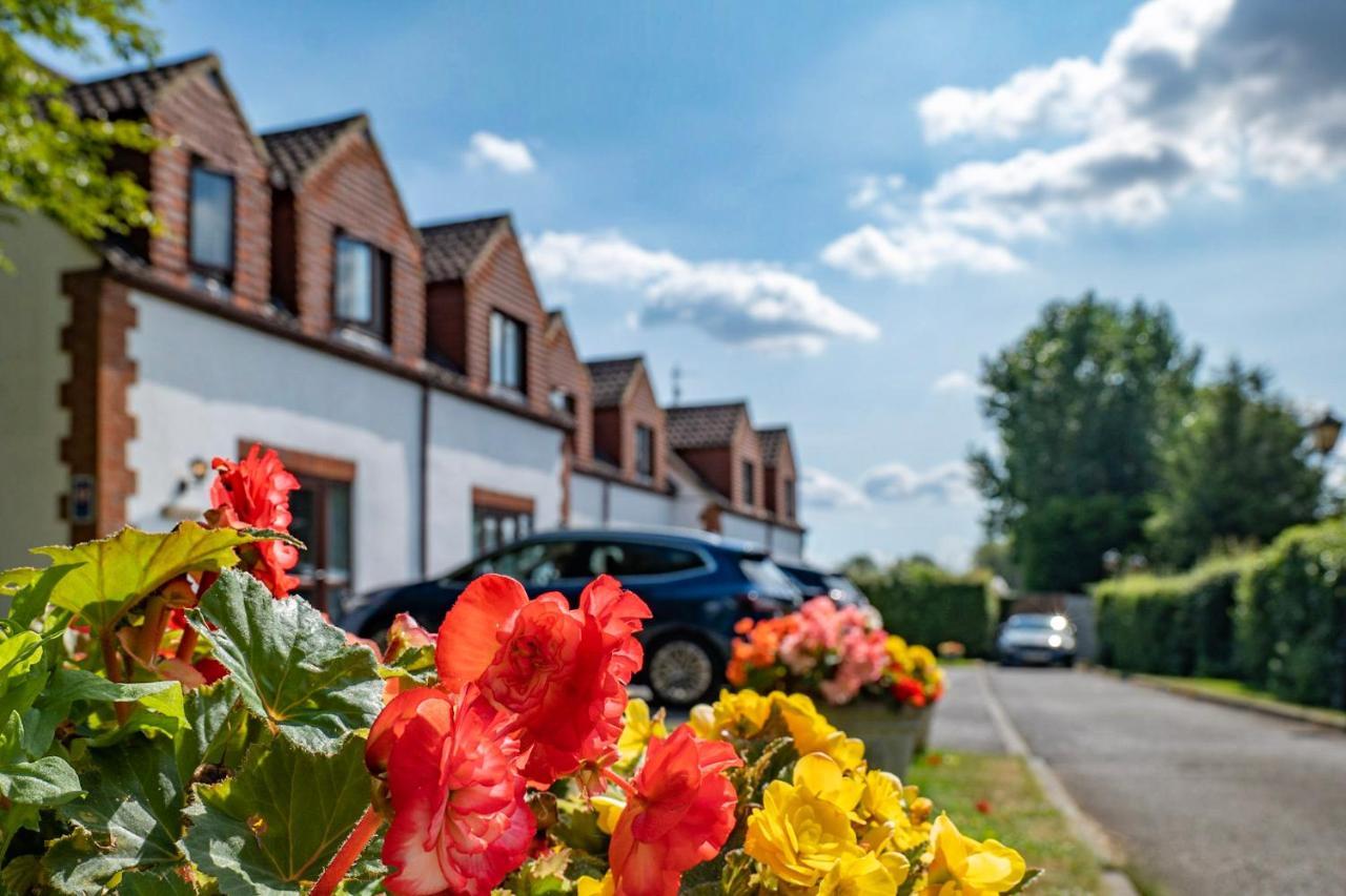 White Rose Holiday Park - B&B
