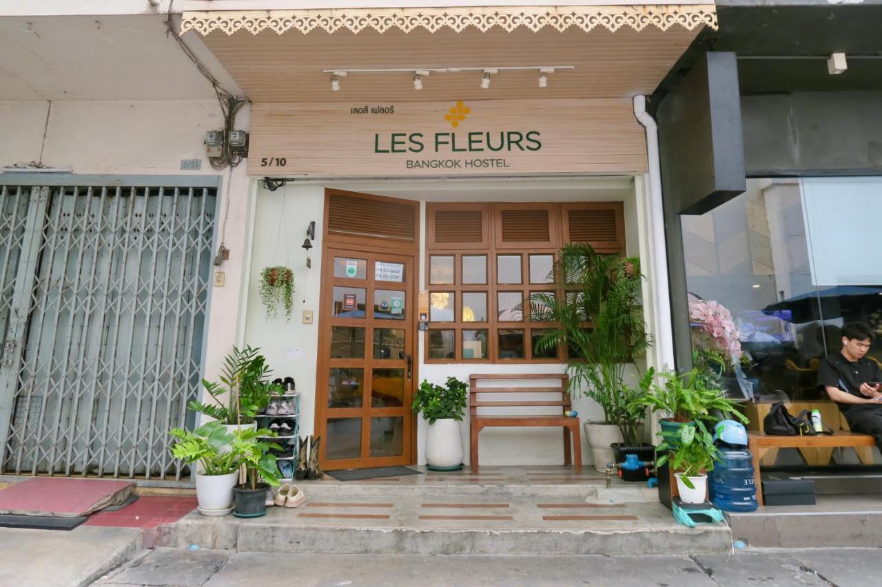 Les Fleurs Bangkok Hostel - B&B Bangkok