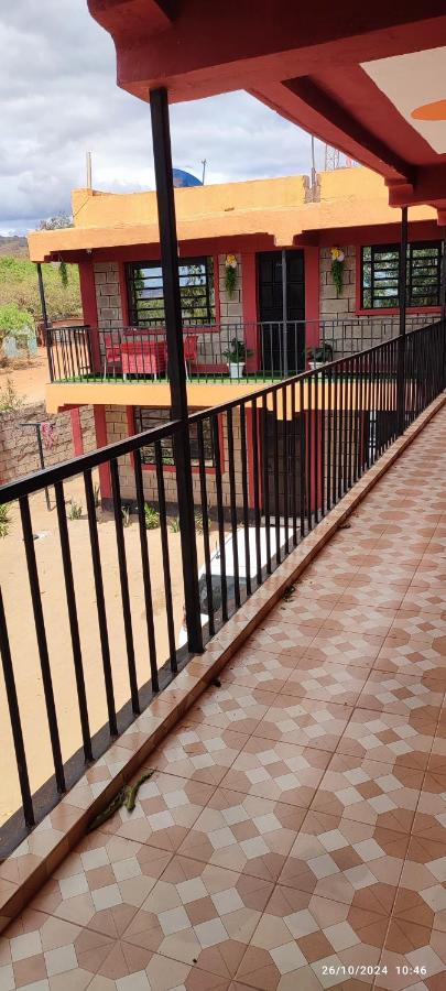 Mwango Deluxe Apartments - B&B Voi