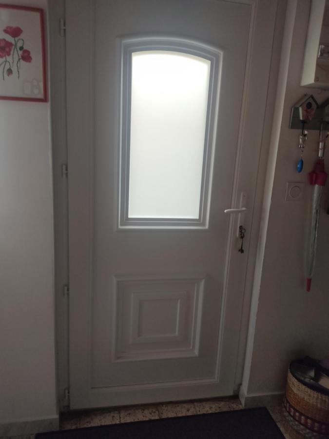 Une petite maison dans un quartier calme dans la zone verte proximité tous commerces - B&B Carpentras