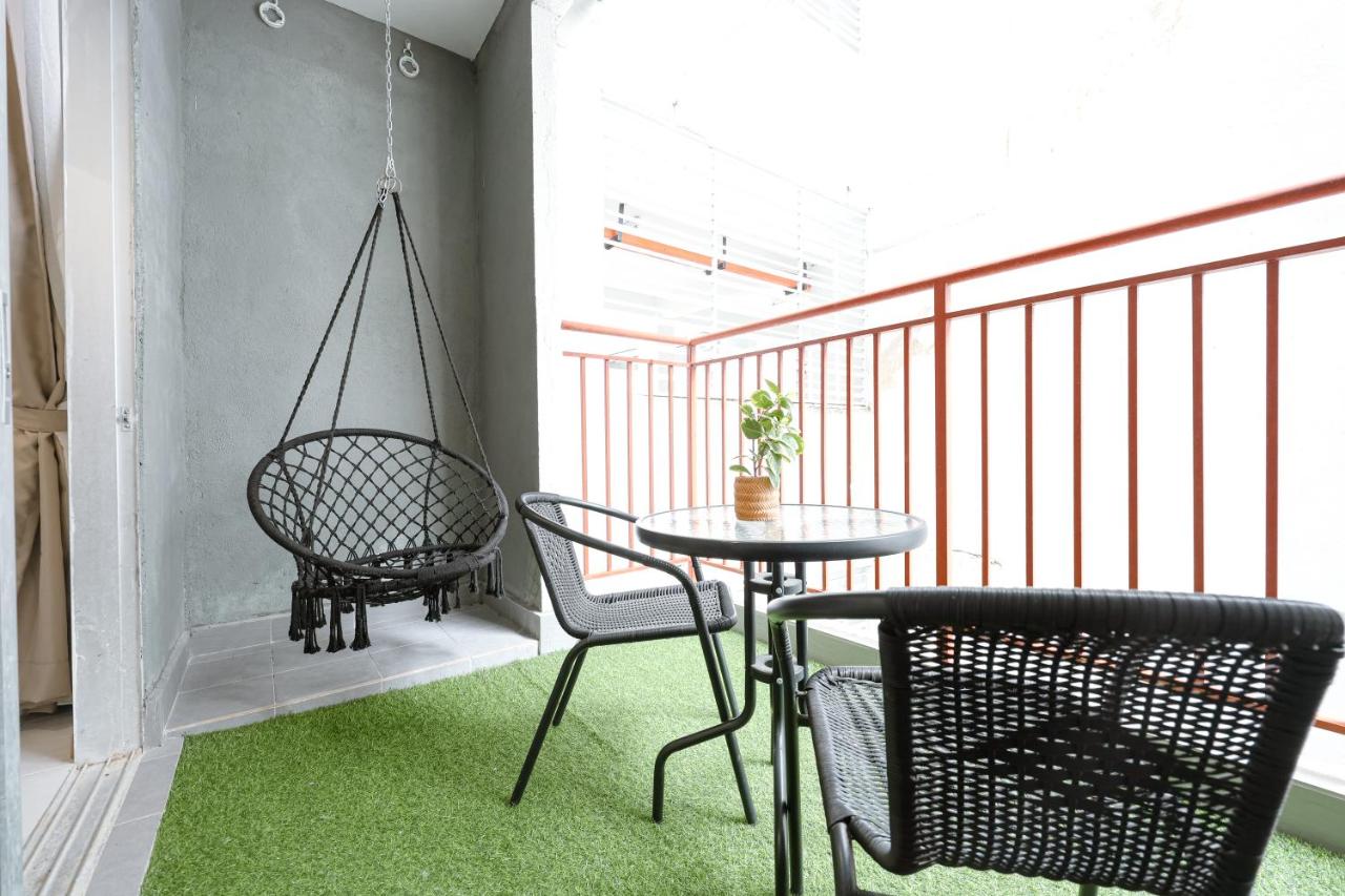 Clover Nest -Cozy & Stylish Studio Retreat- Unit 2-03 - Ferienwohnung