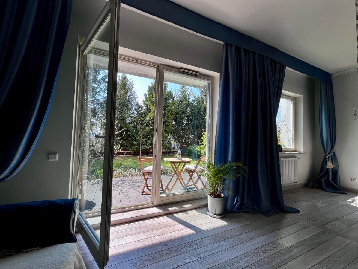 One-Bedroom Apartment with Garden