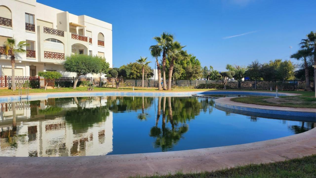 BEL APPARTEMENT Avec Piscine Saîdia - B&B Saidia