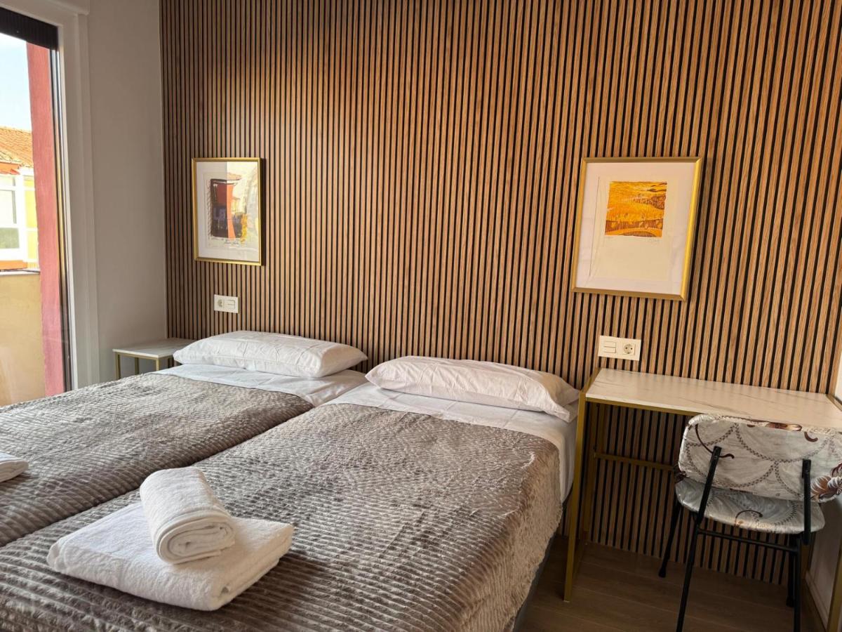 Oak Home - Oakplaces - B&B León