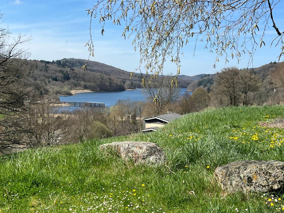 Appartement 7 personnes base de loisirs des Bouldouires - Chambres d’hôtes La Salvetat-sur-Agout