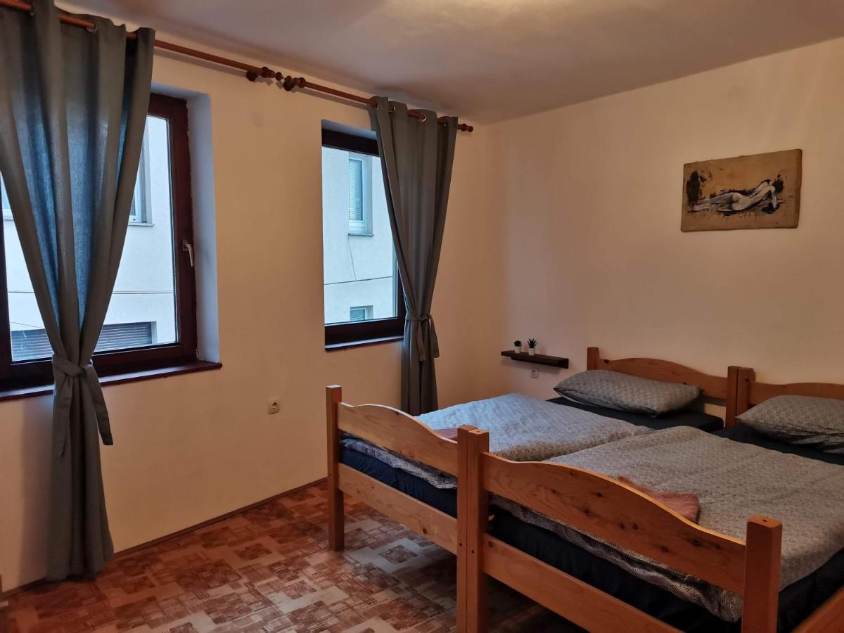 Doppelzimmer mit Gemeinschaftsbad