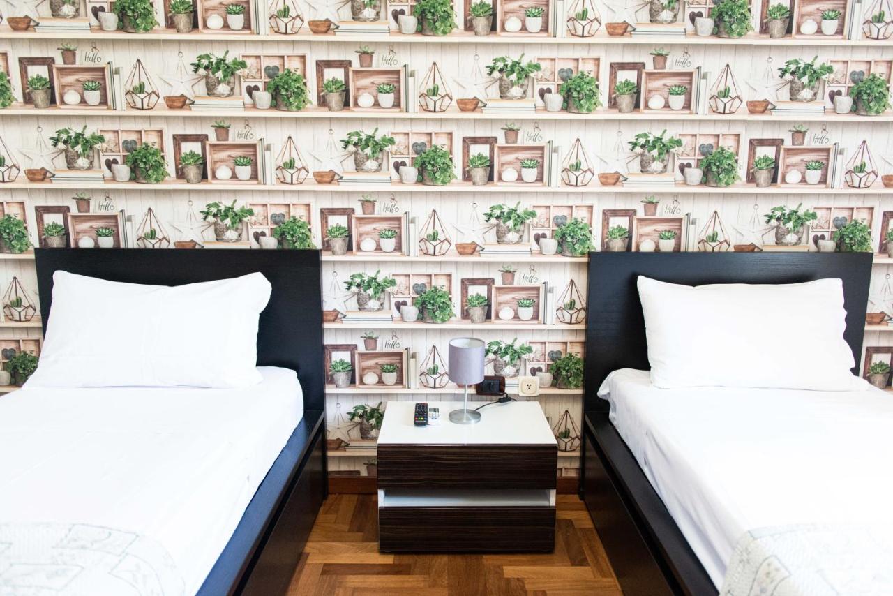 Chambre Familiale avec Salle de Bains Commune
