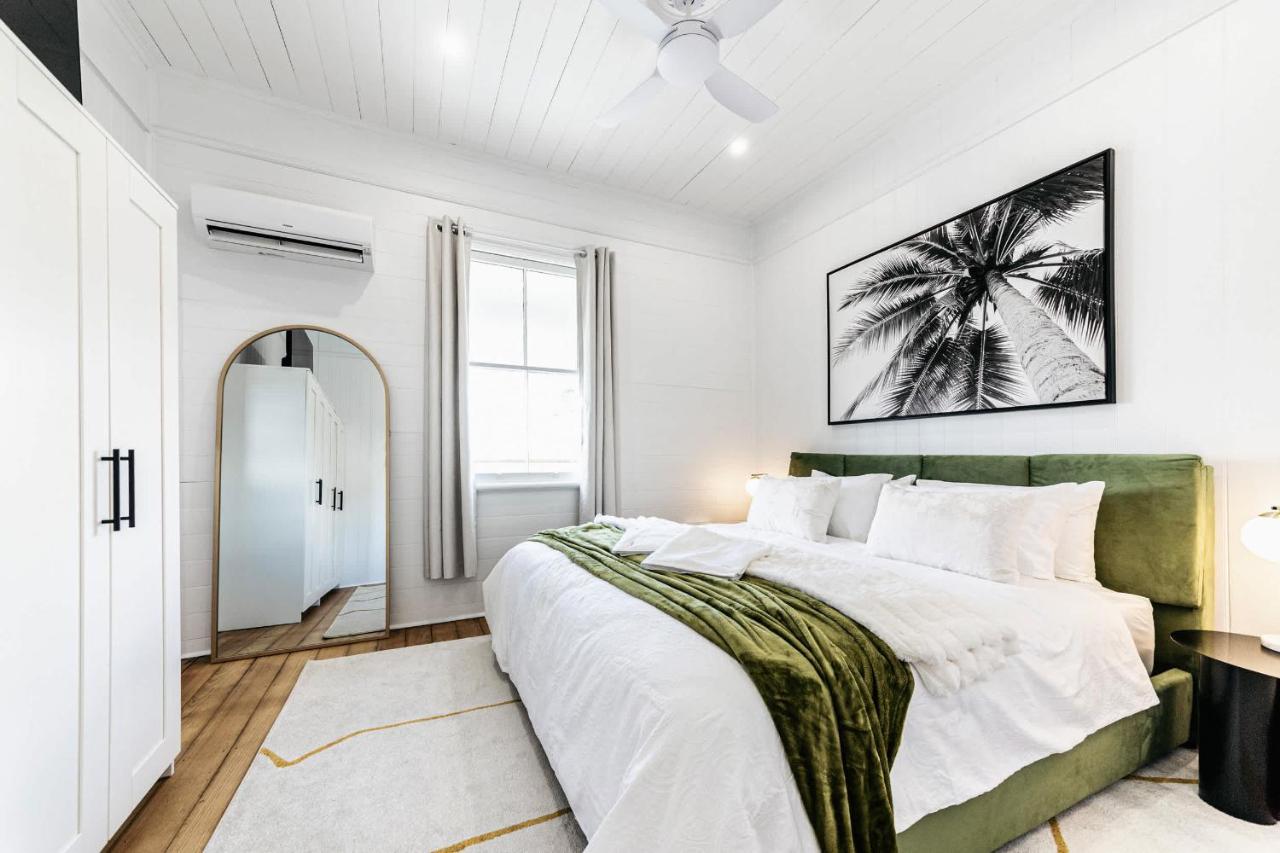 Urban Getaway Ipswich W Cottage - B&B
