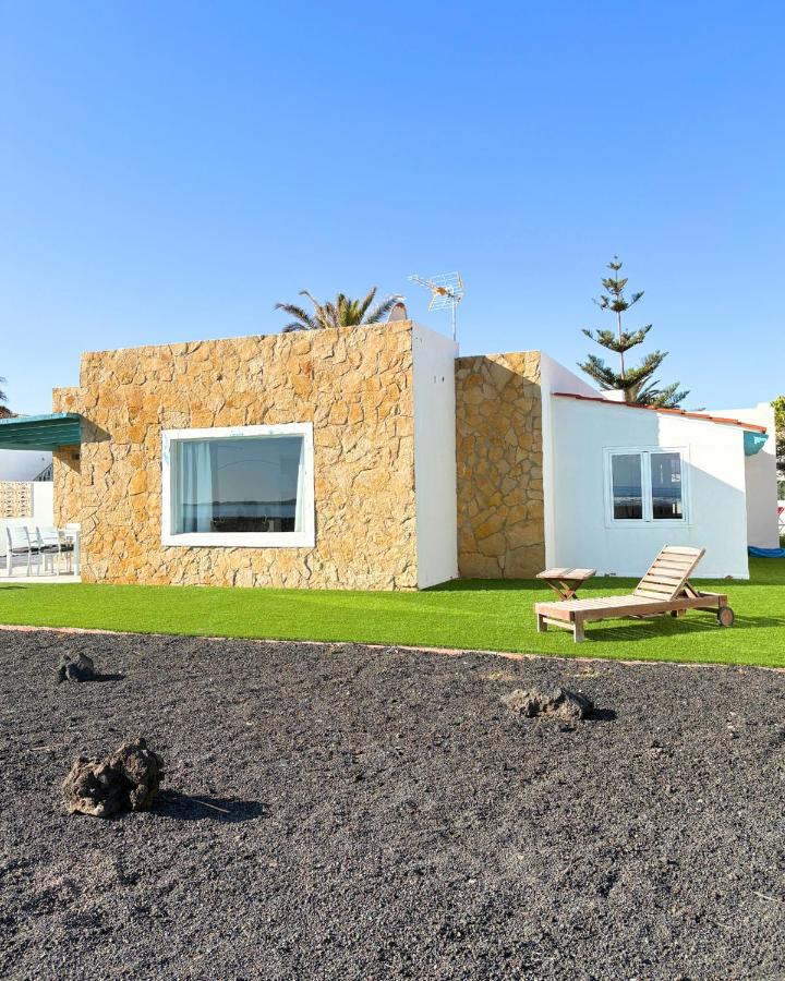 BeachFront Villa - La Casa del Mar - Chambres d’hôtes Corralejo