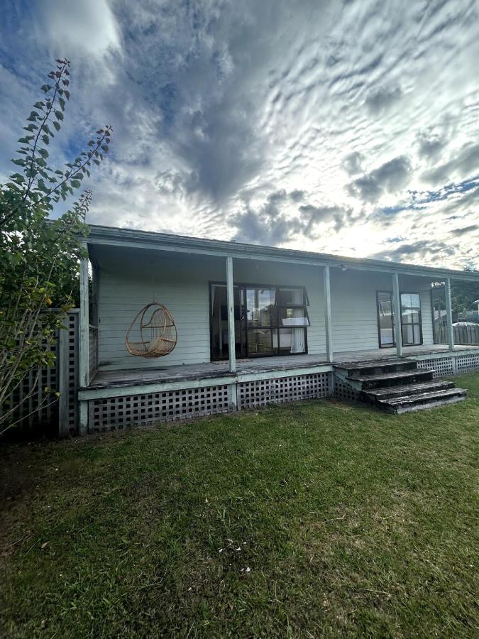 Coastal Escape - Cooks Beach - B&B