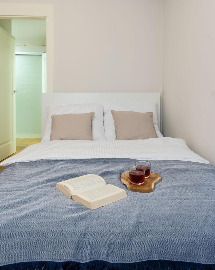 Route 66 Apartment Old Town - ProperUNIT - B&B