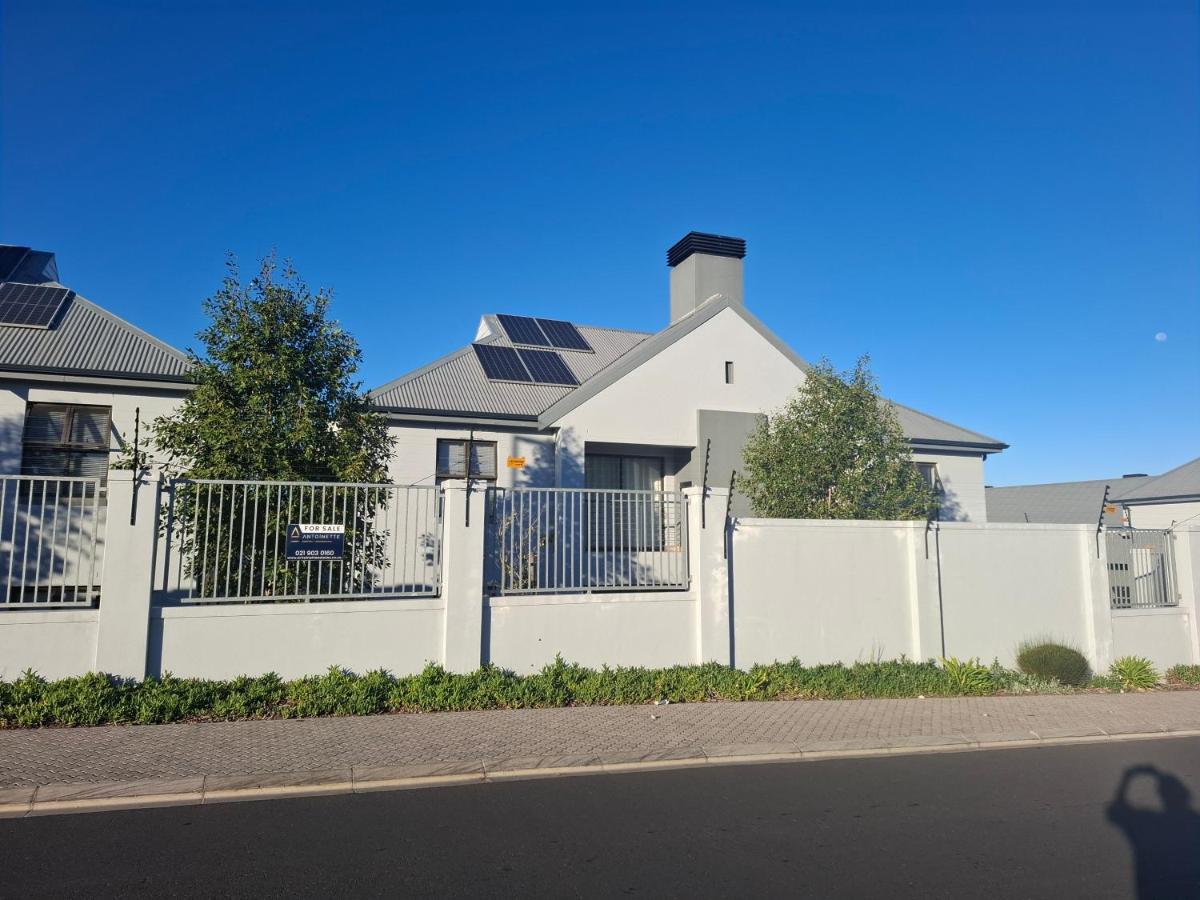 Flatlet in the Winelands - B&B