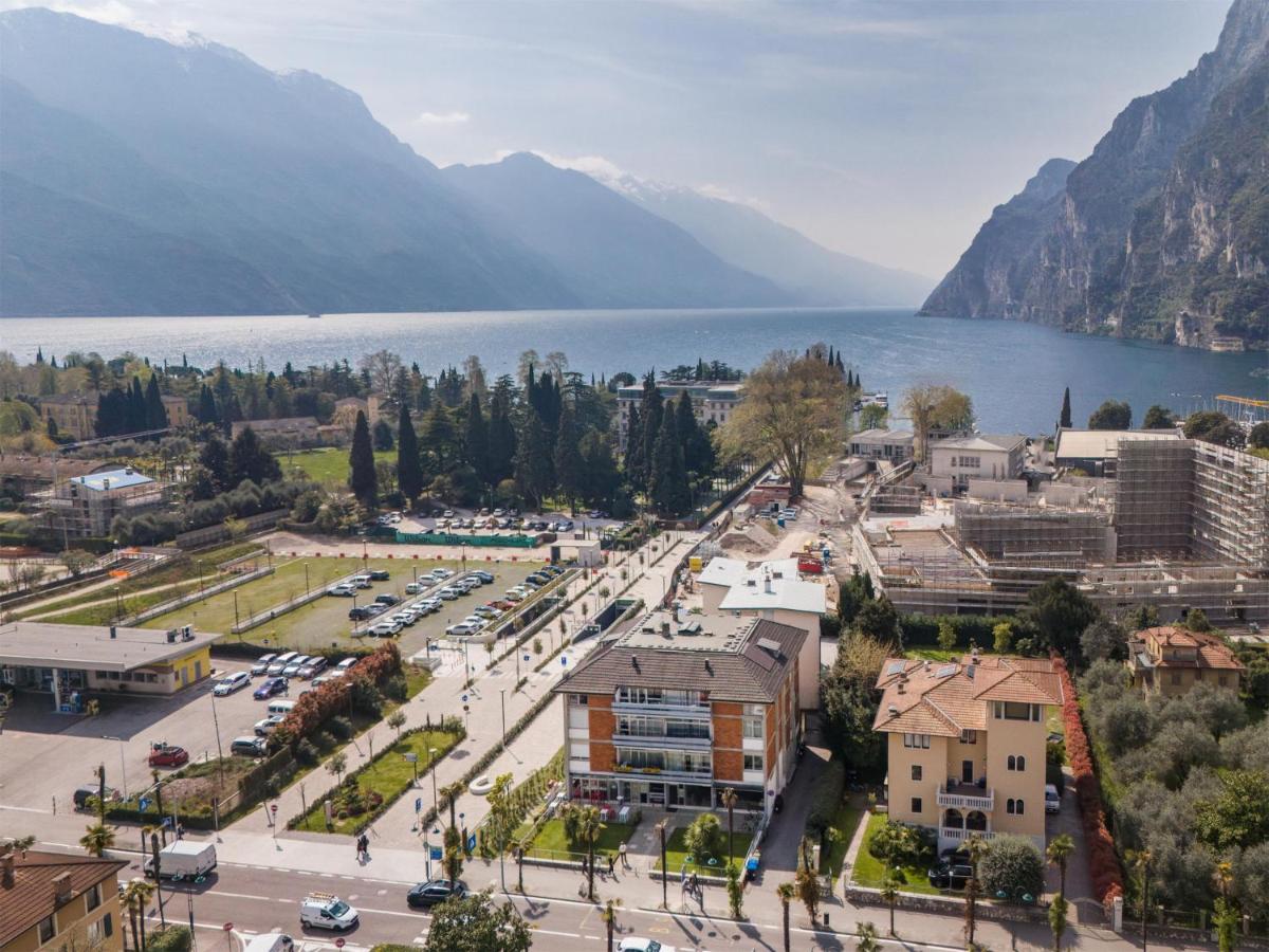 Chill & Vela Apartment - Lido di Riva - B&B Riva del Garda