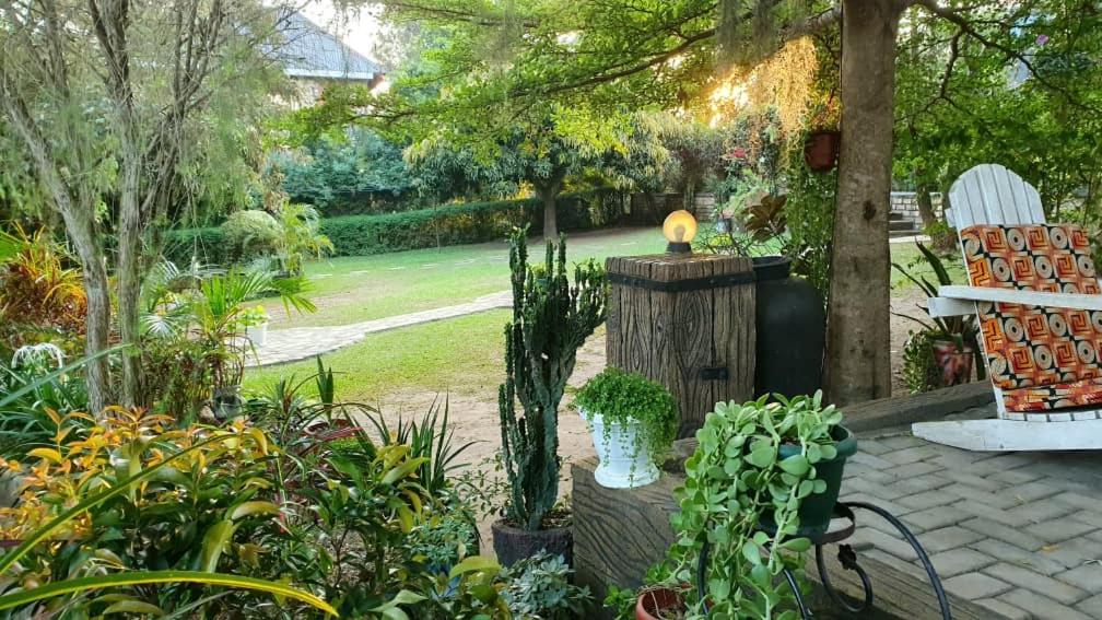 Rwobuyenje Family Resort - B&B Mbarara