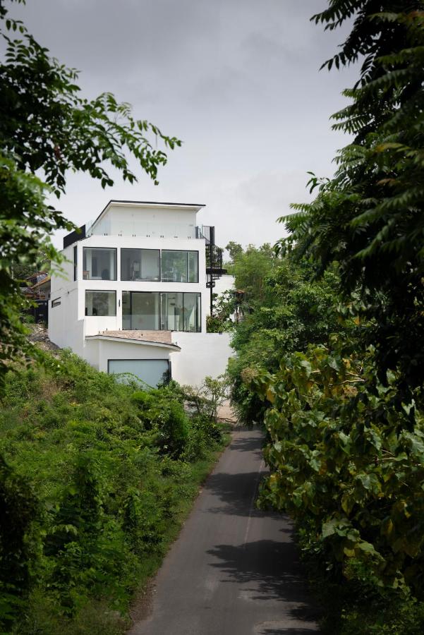 UMI Luxury Villas Uluwatu Beach - Chambres d’hôtes Uluwatu