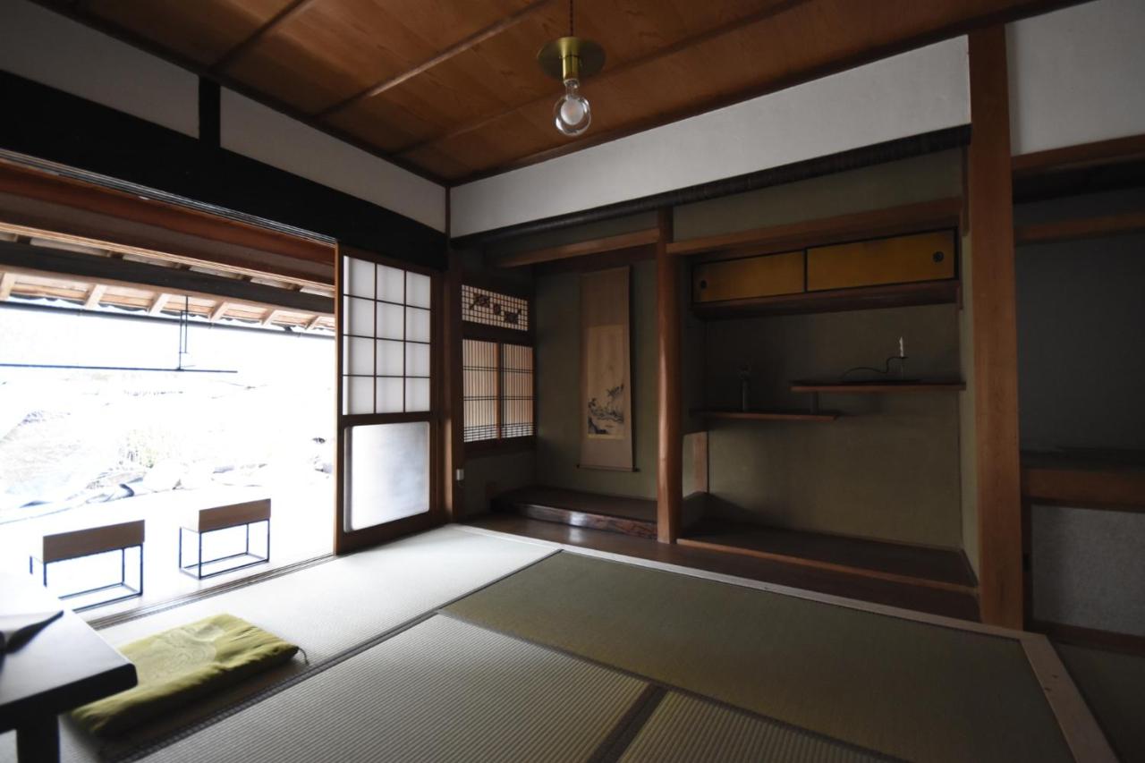 Double or Twin Room with Terrace