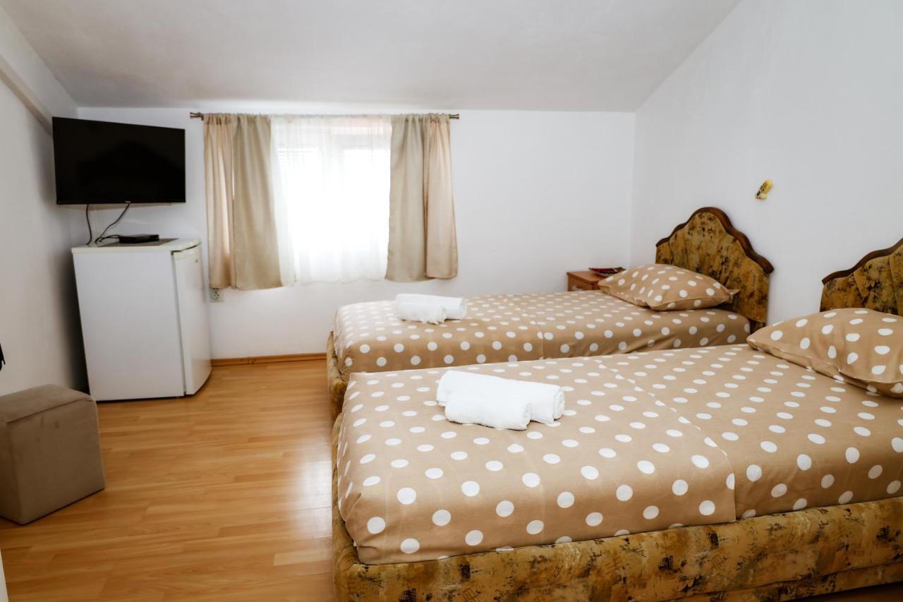 Standard Doppelzimmer mit Gemeinschaftsbad