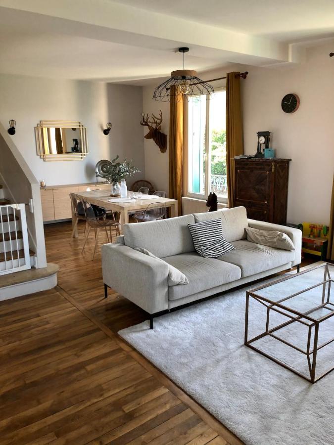 Magnifique maison familiale proche de Paris et Orly aéroport - B&B