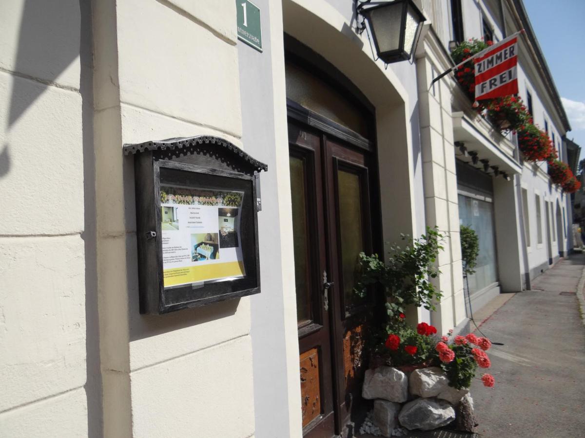 Schlummerburg - Bed and Breakfast Weißkirchen in Steiermark