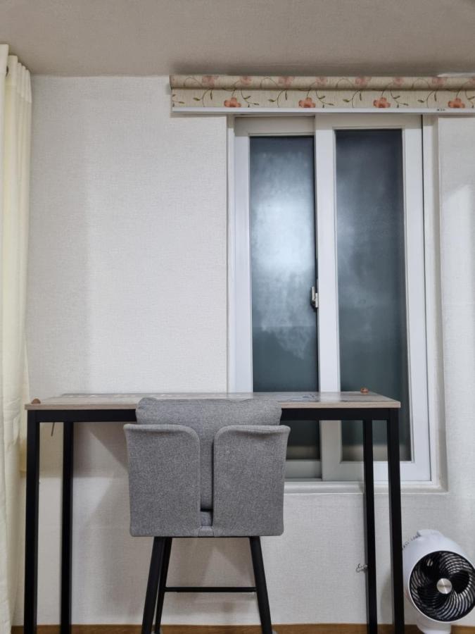 Hongdae Sulhwa - B&B