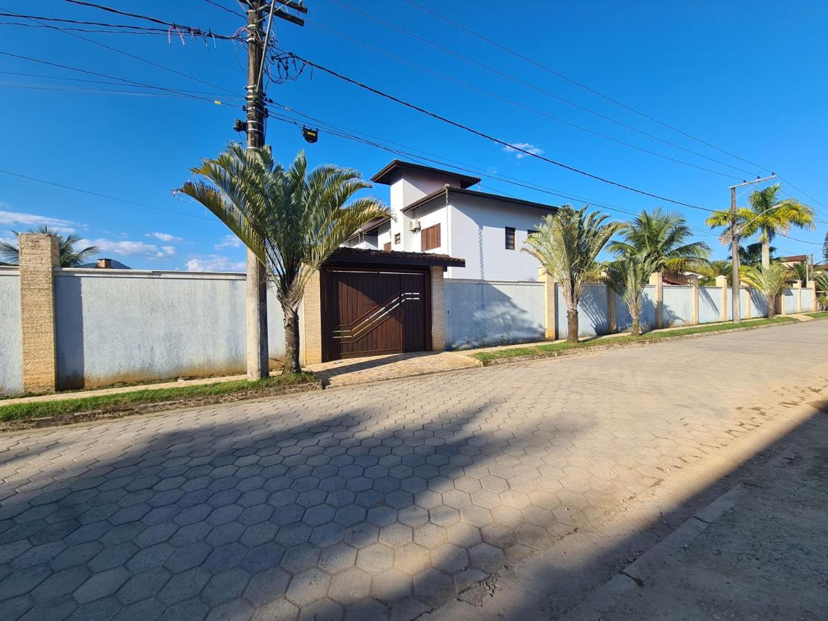 Chalés individuais com piscina a 500M da praia - B&B