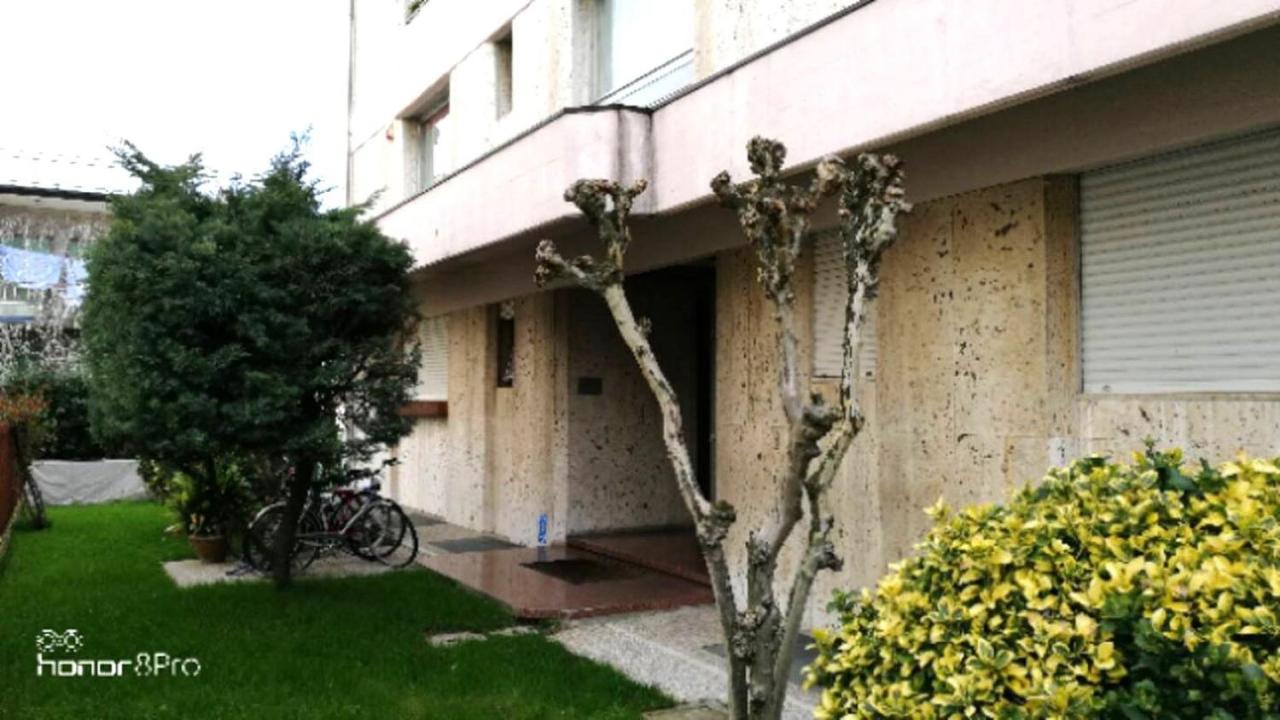 Le Barche Apartment - Ferienwohnung Mestre bei Venedig