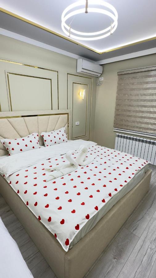 Suite with Garden View