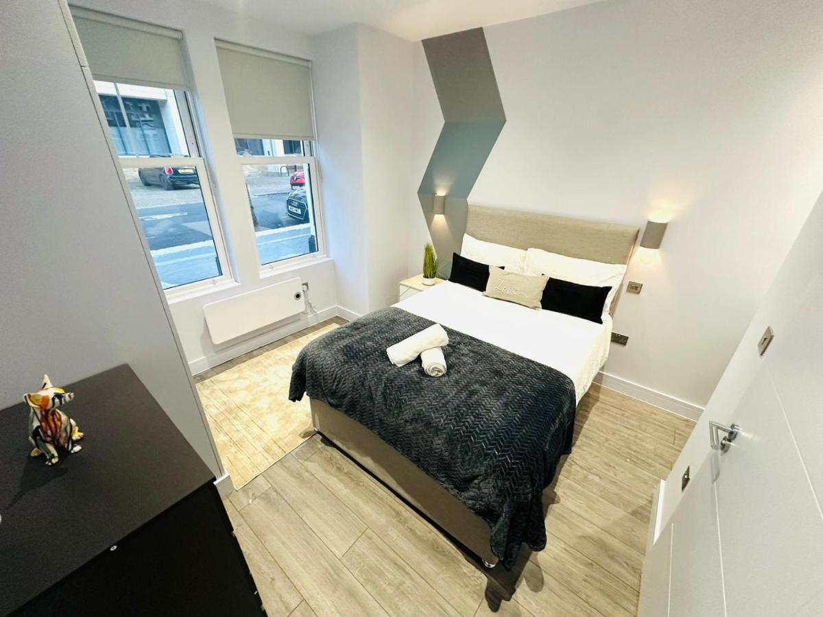 Wandsworth House - NO 17 - Luxury Urban Rooms - B&B