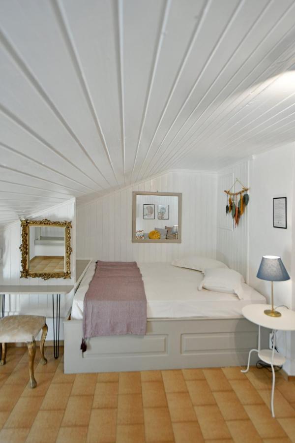 Studio - Attic
