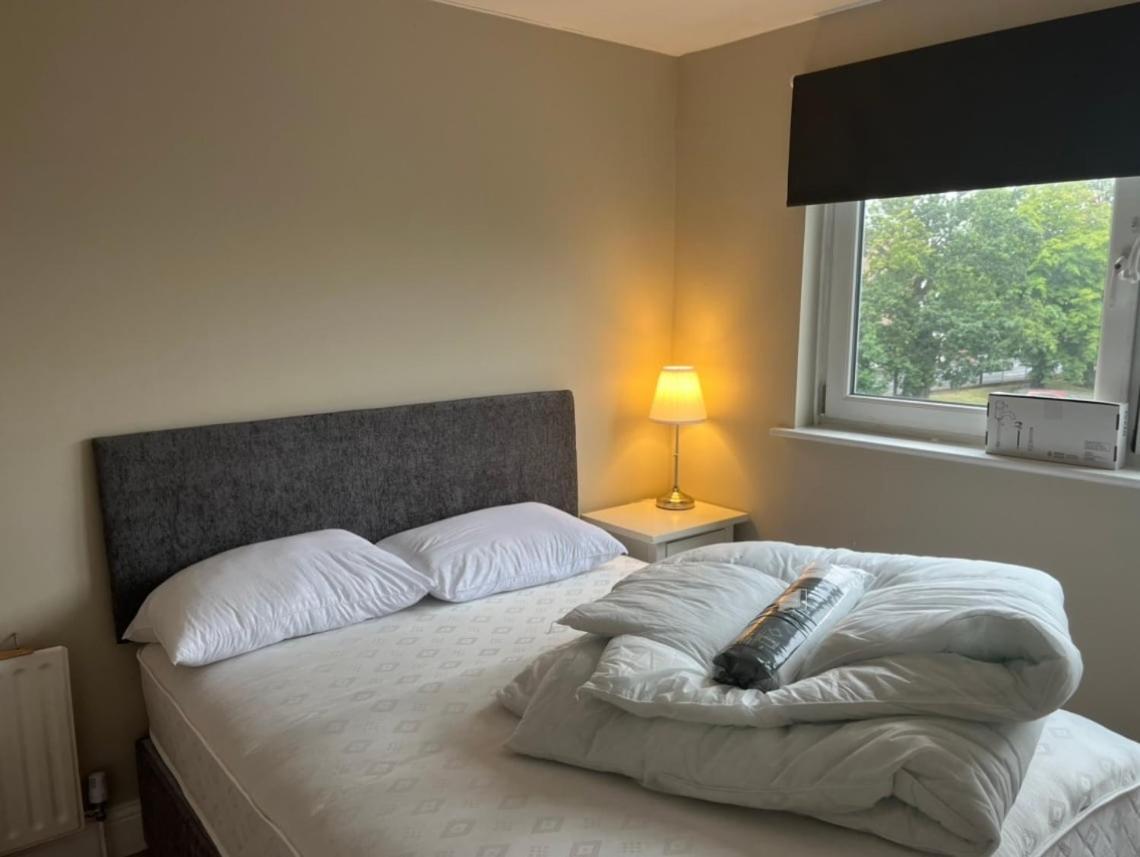 Modern apartment Dublin Airport - B&B Dublín
