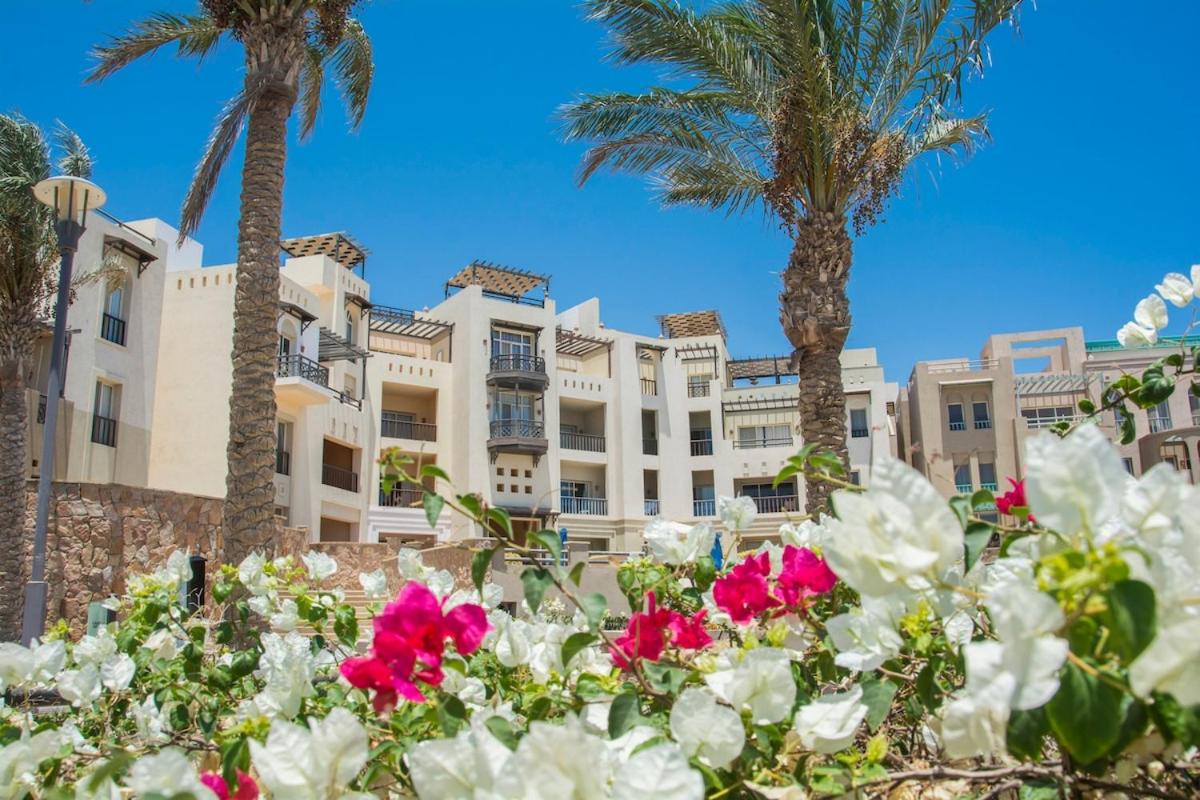 Outstanding One Bedroom Azzurra - B&B Hurghada