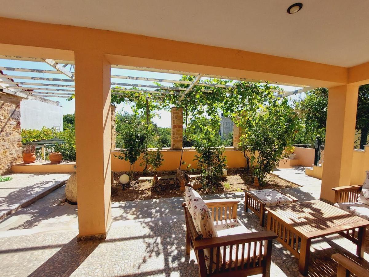 Chios Green Oasis City Centre - B&B Chio