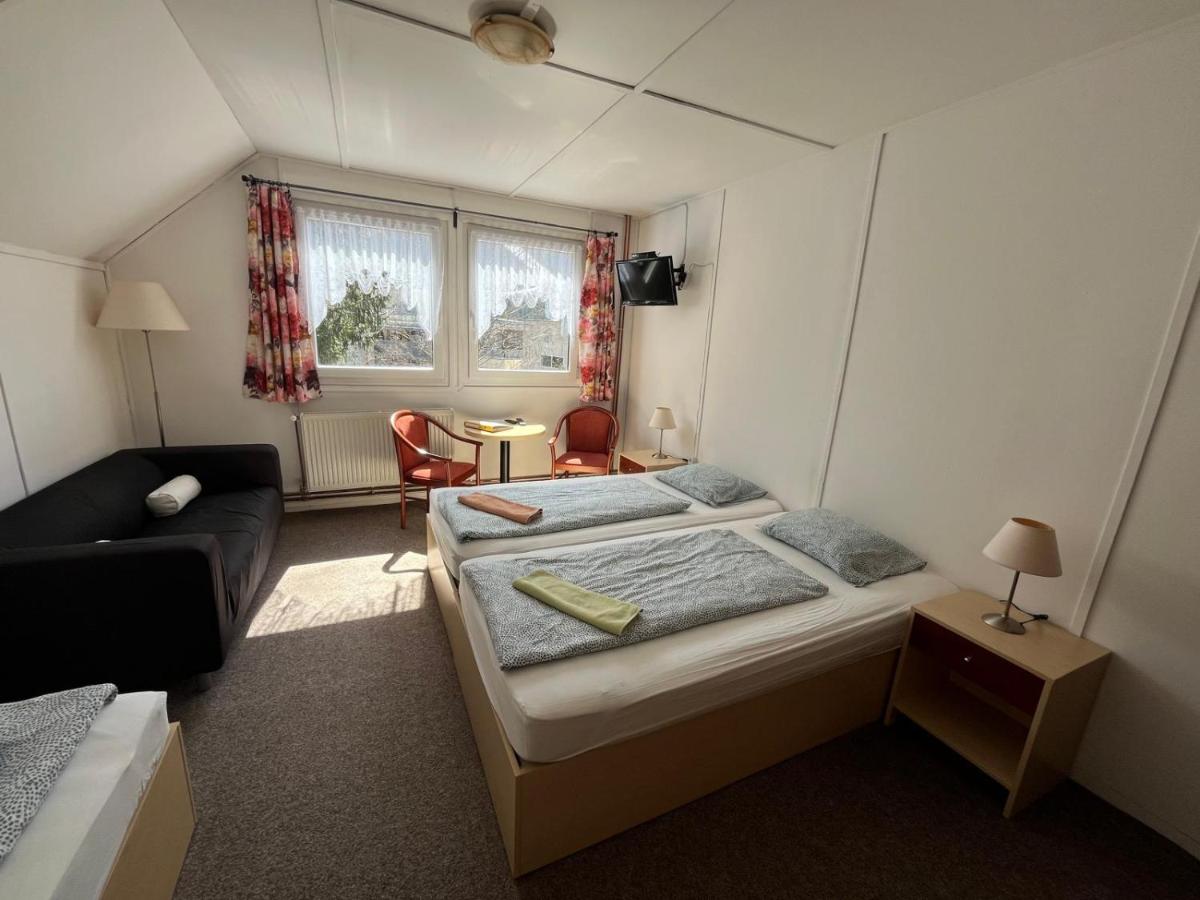 Comfort Triple Room with Shower