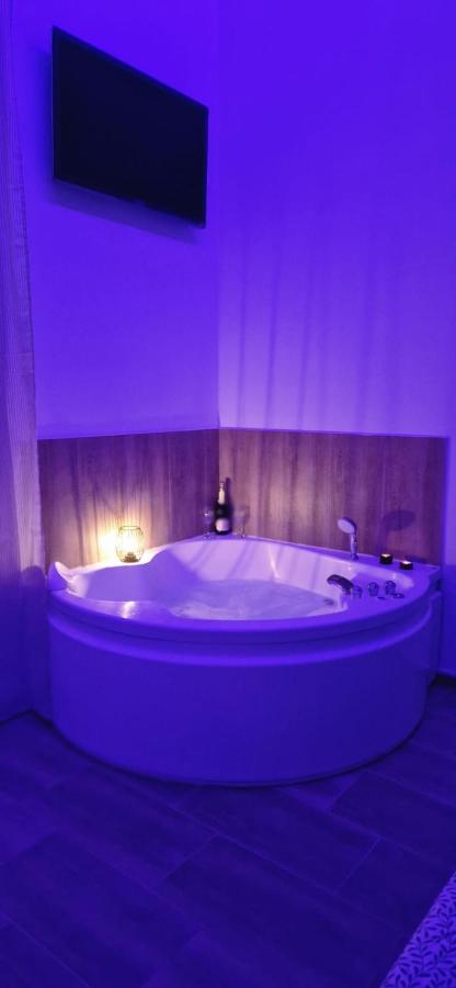 Manna House-Relax vicino al mare - B&B Napoli