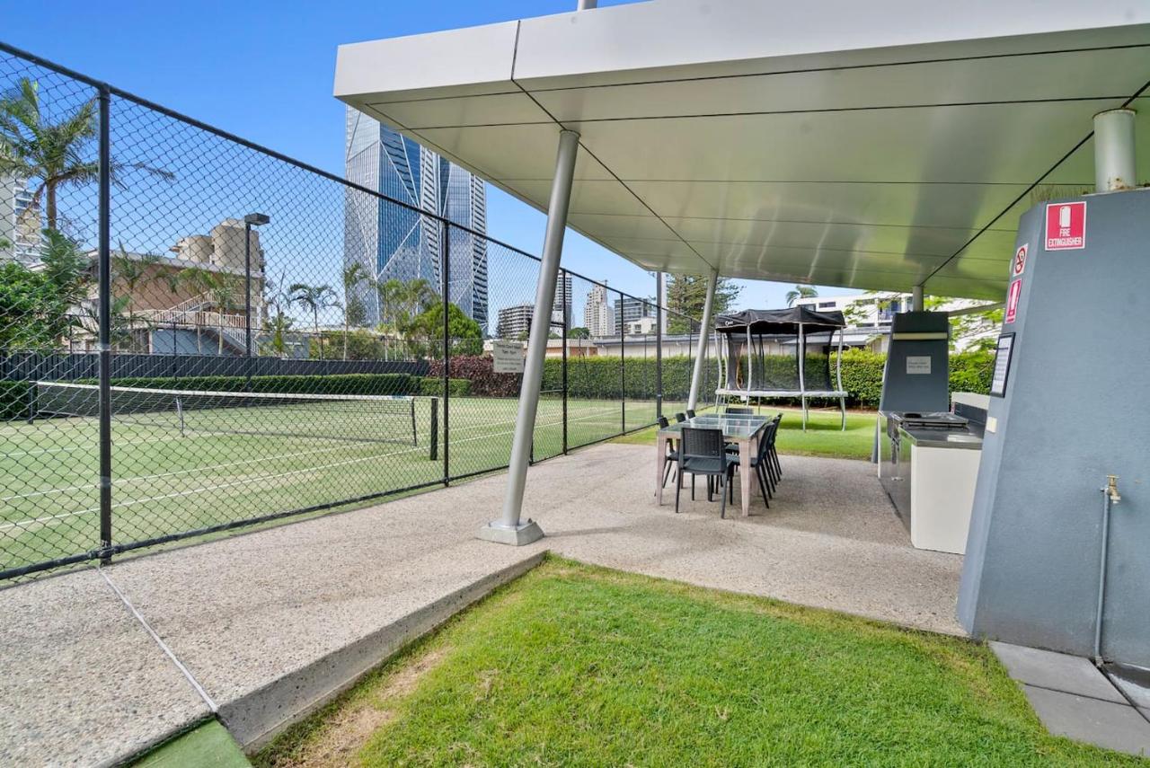 Mantra Wings - Beachside Resort in Surfers Paradise - B&B