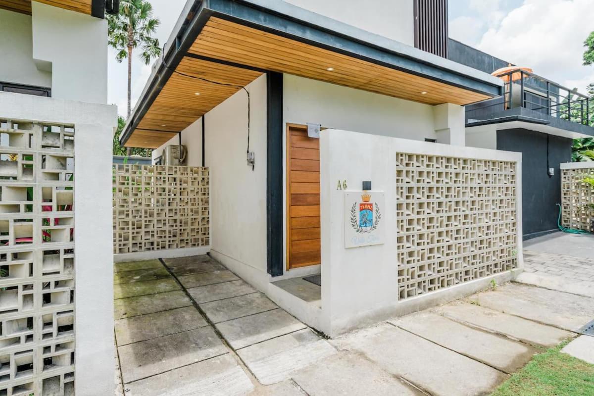 Villa Taras - 1BR Relaxing Villa in Canggu - Bed and Breakfast Canggu