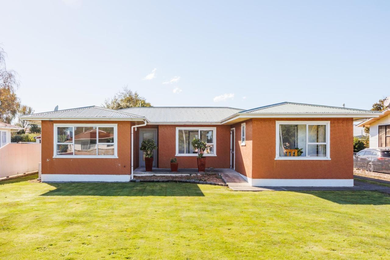Altamas Lodge - Dannevirke Holiday Home - Ferienwohnung