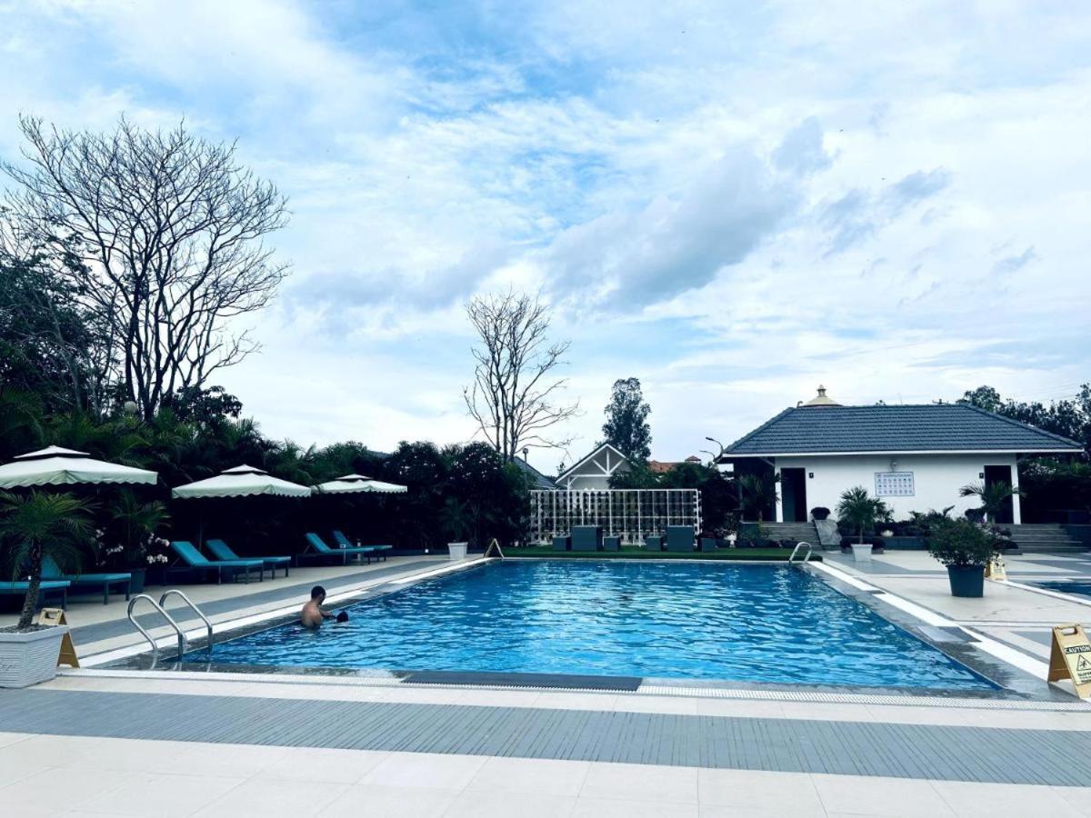 TVR resort - Luxury Villas With Bathtub and Pool - B&B