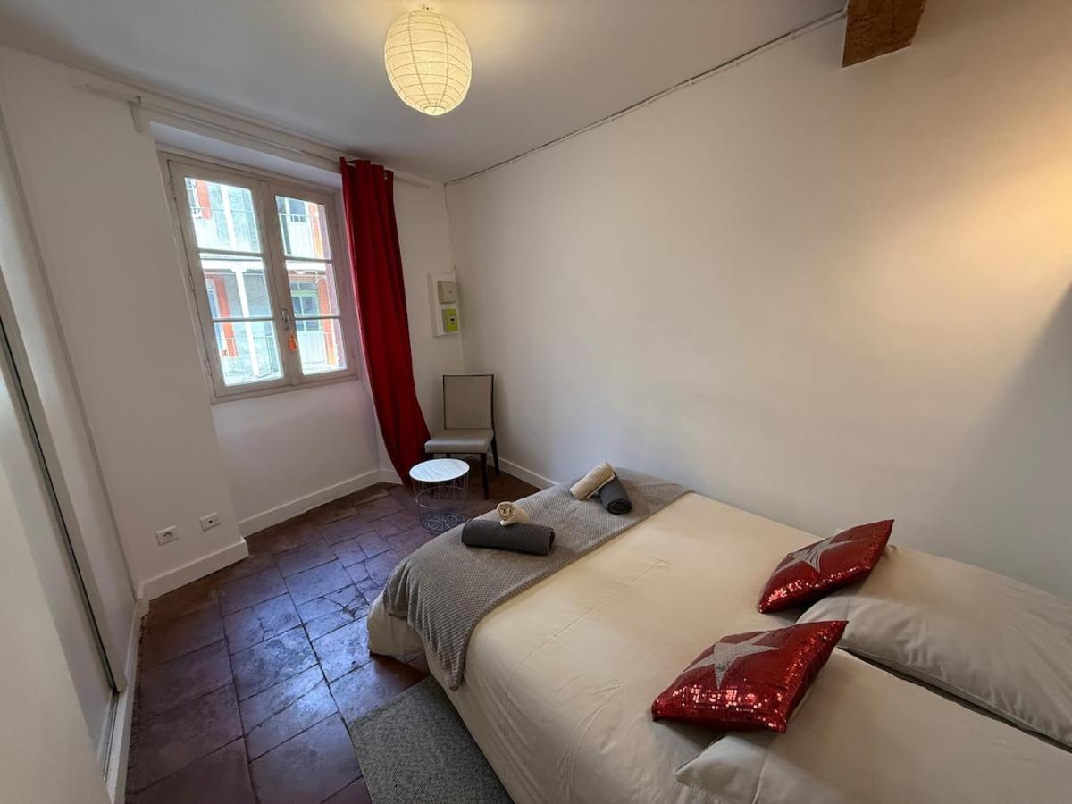 Appartement hyper-centre - Pont Neuf - St Cyprien - B&B Tolosa