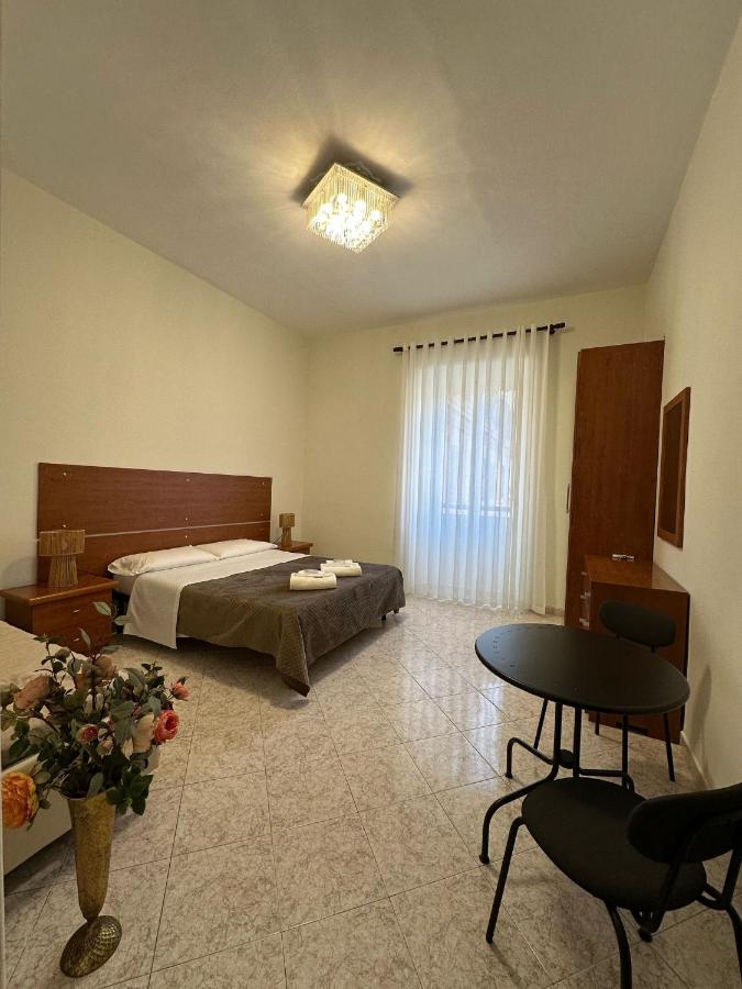 Alloggio Turistico Eli - Bed and Breakfast Rome